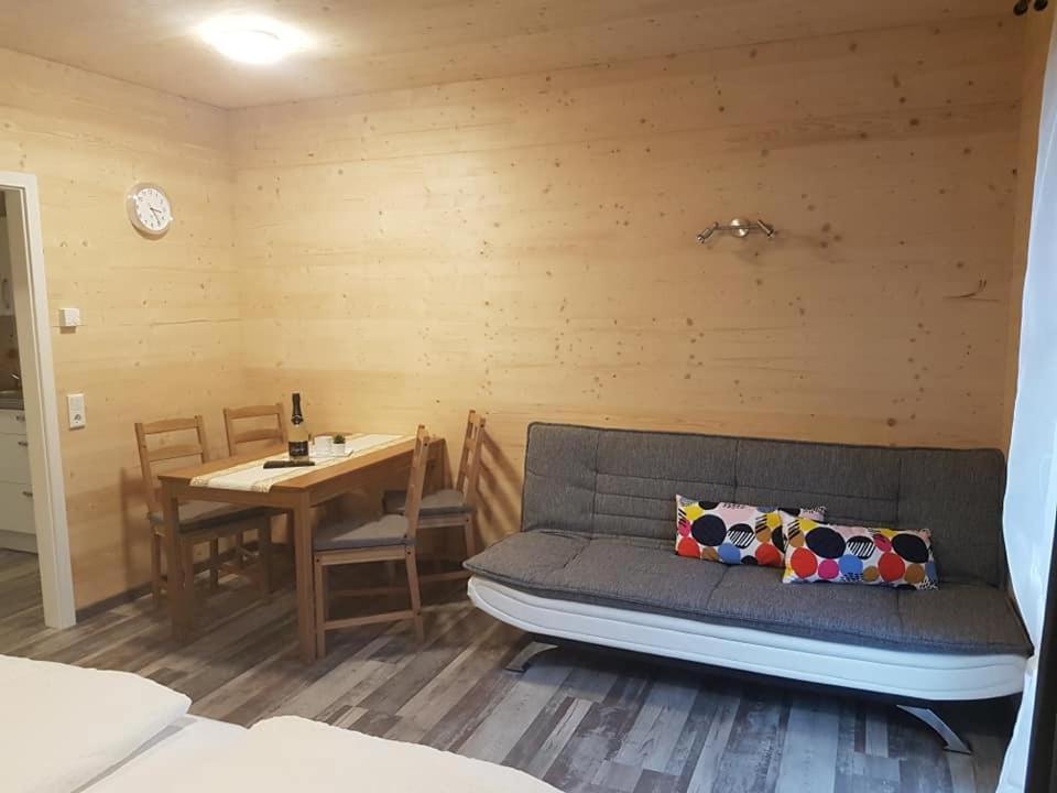 Gaestehaus Am Hahnenkamm Reutte Exteriér fotografie
